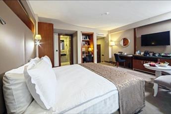 Dosso Dossi Hotels Old City 4*