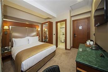 Dosso Dossi Hotels Old City 4*