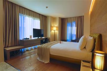 Dosso Dossi Hotels & Spa Downtown
