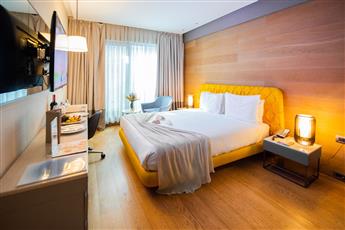 Dosso Dossi Hotels & Spa Downtown
