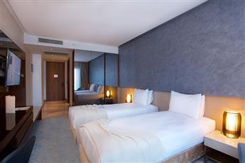Dosso Dossi Hotels & Spa Downtown