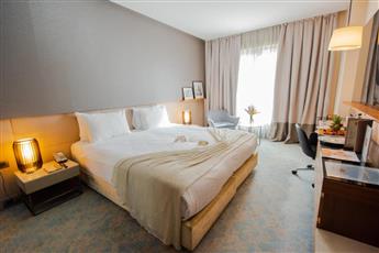 Dosso Dossi Hotels & Spa Downtown