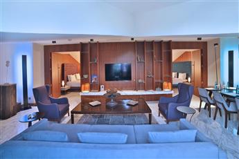 Dosso Dossi Hotels & Spa Downtown
