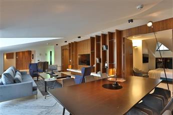 Dosso Dossi Hotels & Spa Downtown