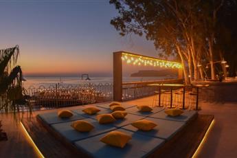 DoubleTree by Hilton Antalya Kemer 5*