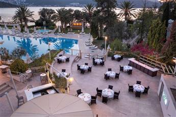 DoubleTree by Hilton Bodrum Isil Club Resort 5*