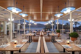 DoubleTree by Hilton Bodrum Isil Club Resort 5*