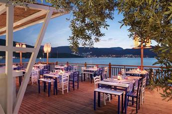 DoubleTree by Hilton Bodrum Isil Club Resort 5*