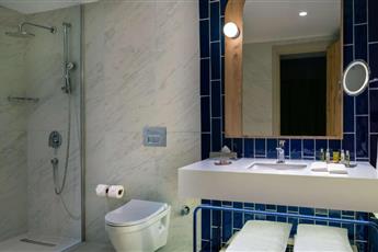 DoubleTree by Hilton Bodrum Isil Club Resort