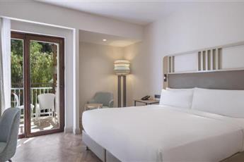 DoubleTree by Hilton Bodrum Isil Club Resort