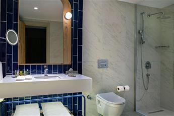 DoubleTree by Hilton Bodrum Isil Club Resort