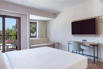 DoubleTree by Hilton Bodrum Isil Club Resort