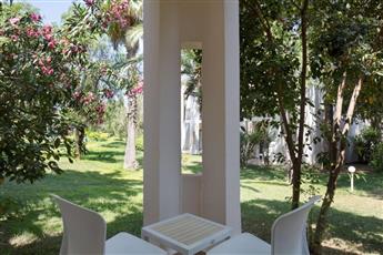 DoubleTree by Hilton Bodrum Isil Club Resort