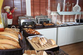 DoubleTree by Hilton Bodrum Marina Vista 4*