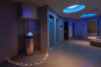 DoubleTree by Hilton Hotel Istanbul - Sirkeci 4*