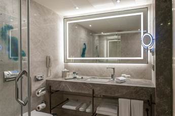 DoubleTree by Hilton Hotel Istanbul - Sirkeci 4*