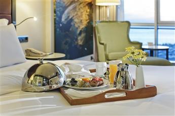 DoubleTree By Hilton Istanbul Moda 5*