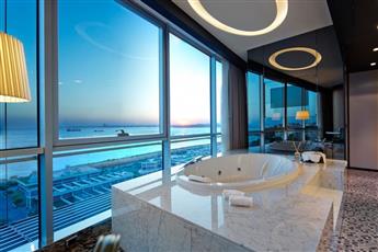 DoubleTree By Hilton Istanbul Moda 5*