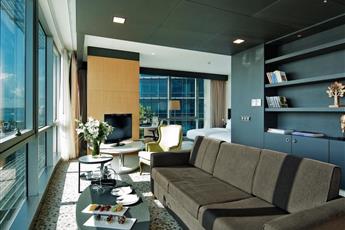 DoubleTree By Hilton Istanbul Moda 5*