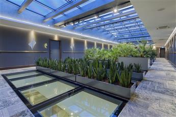 DoubleTree By Hilton Istanbul Piyalepasa 5*