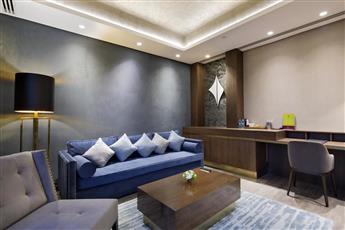 DoubleTree By Hilton Istanbul Piyalepasa 5*