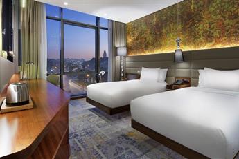 DoubleTree By Hilton Istanbul Piyalepasa 5*