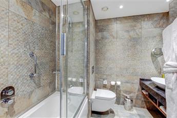 DoubleTree By Hilton Istanbul Piyalepasa