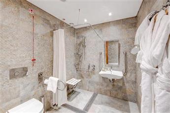 DoubleTree By Hilton Istanbul Piyalepasa