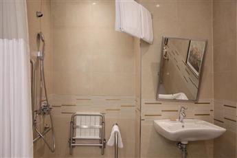 DoubleTree by Hilton Istanbul Umraniye 4* DoubleTree by Hilton Istanbul Umraniye 4*