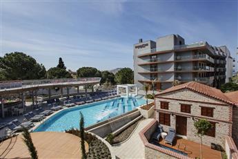 DoubleTree by Hilton Kusadasi 4*