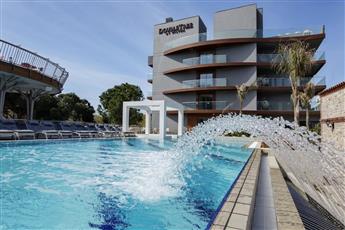 DoubleTree by Hilton Kusadasi 4*