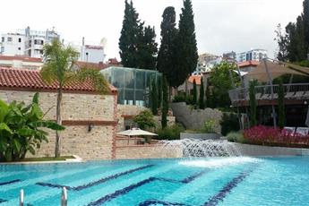 DoubleTree by Hilton Kusadasi 4*