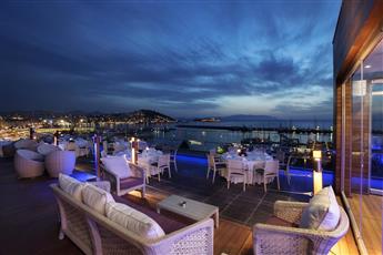 DoubleTree by Hilton Kusadasi 4*
