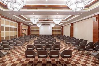 DoubleTree by Hilton Kusadasi 4*