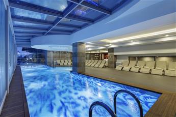 DoubleTree by Hilton Kusadasi 4*