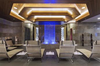 DoubleTree by Hilton Kusadasi 4*