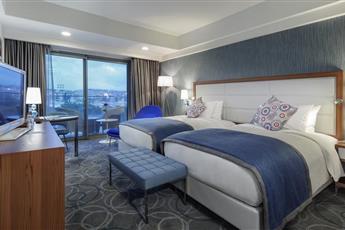 DoubleTree by Hilton Kusadasi 4*