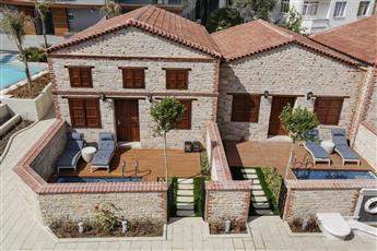 DoubleTree by Hilton Kusadasi 4*