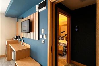 Downtown Sirkeci Hotel 4*