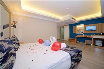 Downtown Sirkeci Hotel 4*
