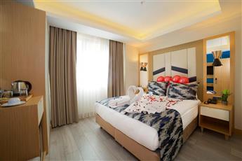 Downtown Sirkeci Hotel 4*