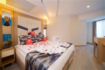 Downtown Sirkeci Hotel 4*