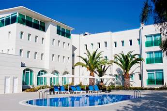 Dragut Point North Hotel 3*