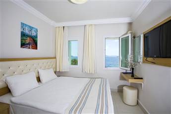 Dragut Point North Hotel 3*