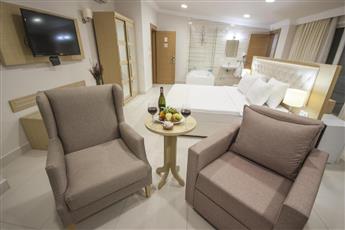Dragut Point North Hotel