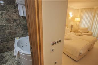 Dragut Point South Hotel 4*