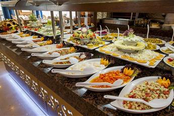 Dream World Resort & Spa 5*