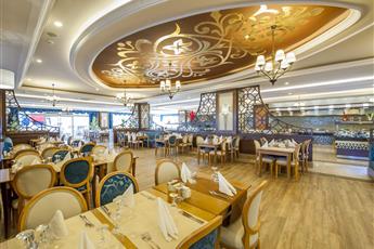 Dream World Resort & Spa