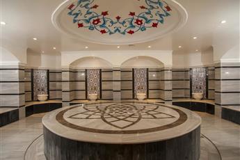 Dream World Resort & Spa