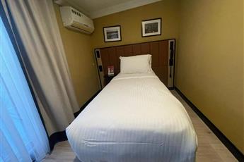 EA Exclusive Hotel 4*